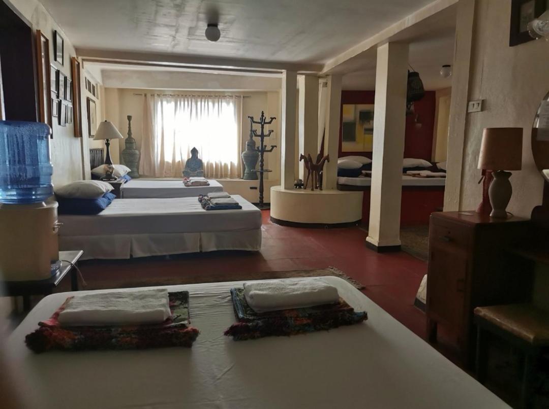 Casa Conchita Bed & Breakfast Taal Exterior foto